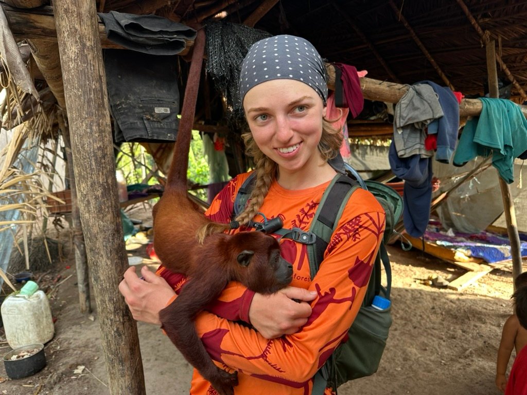 biodiversity howler monkey rider